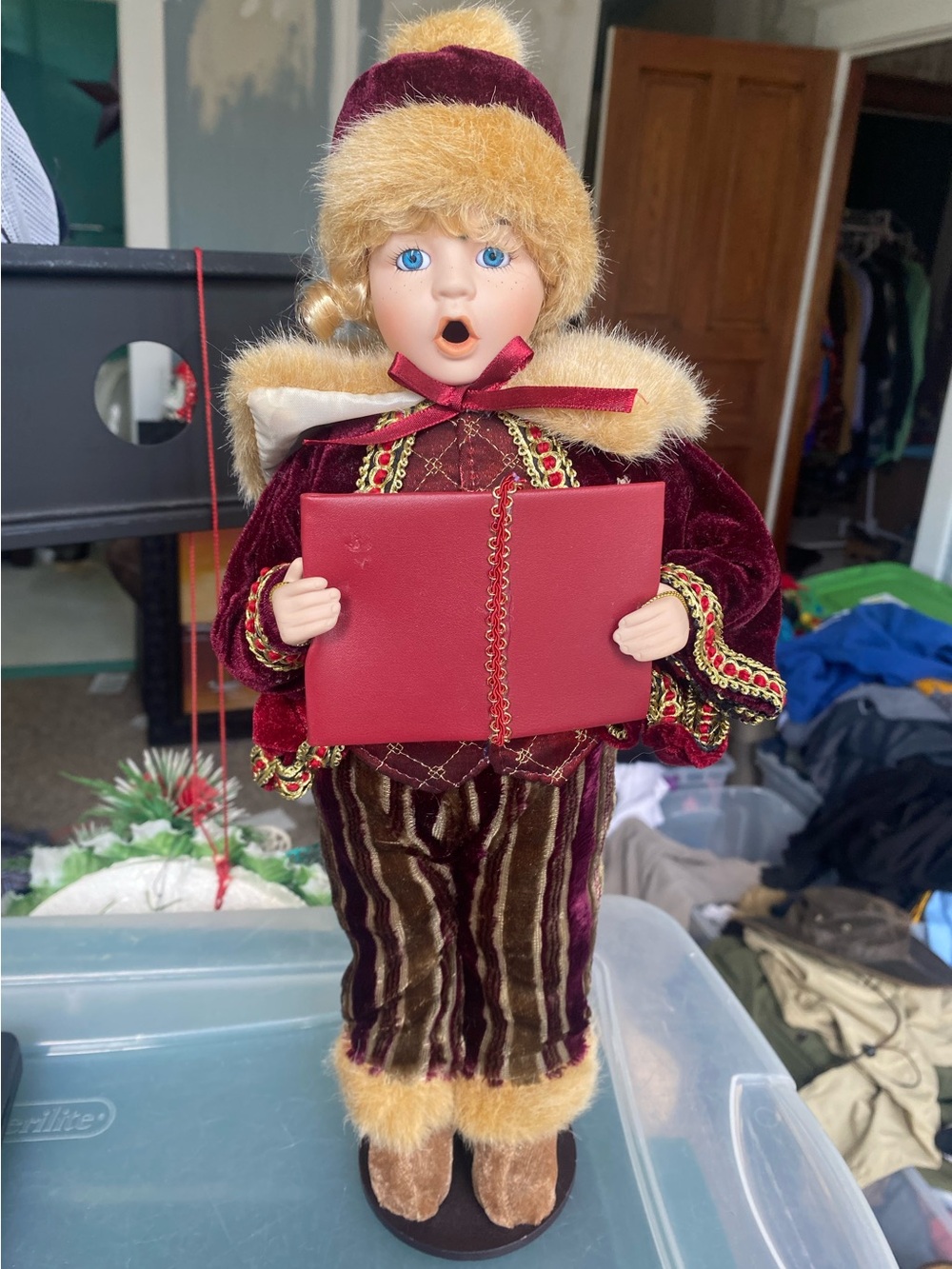 Christmas Carolers Porcelain Doll Girl Vintage 16” Red  Velvet